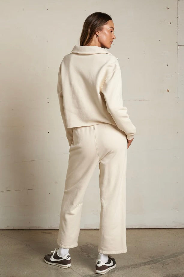 Vinny Fleece Collared Sweatshirt - Sugar