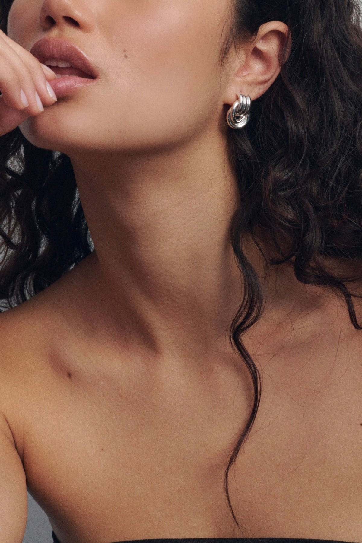Baby Knot Earrings - Silver