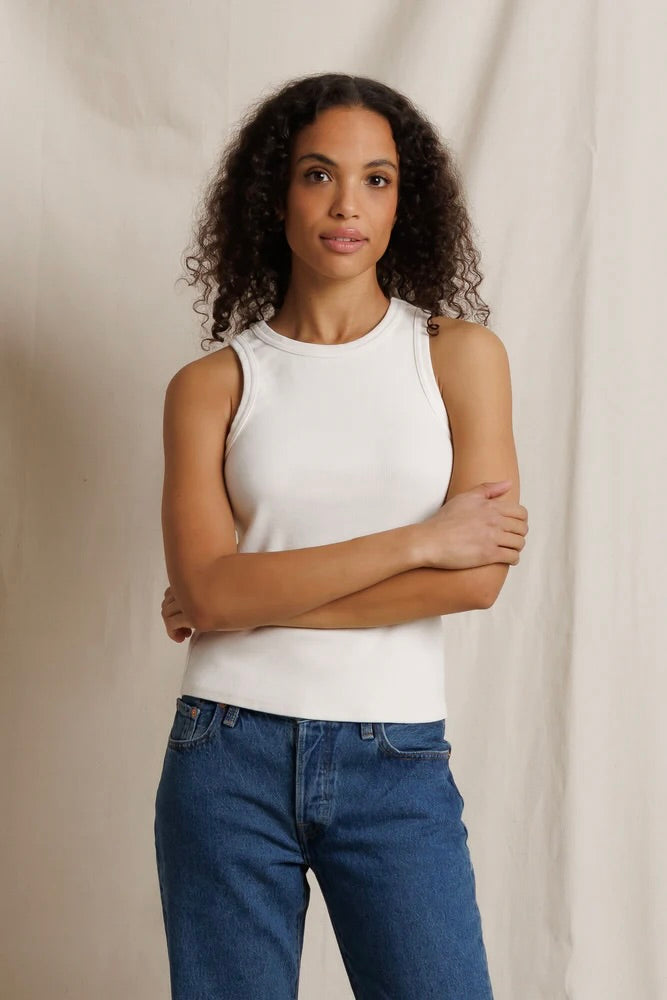 Daphne Tank