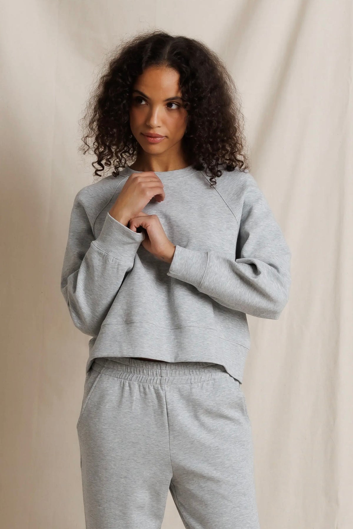 Nell Travel Sweatshirt