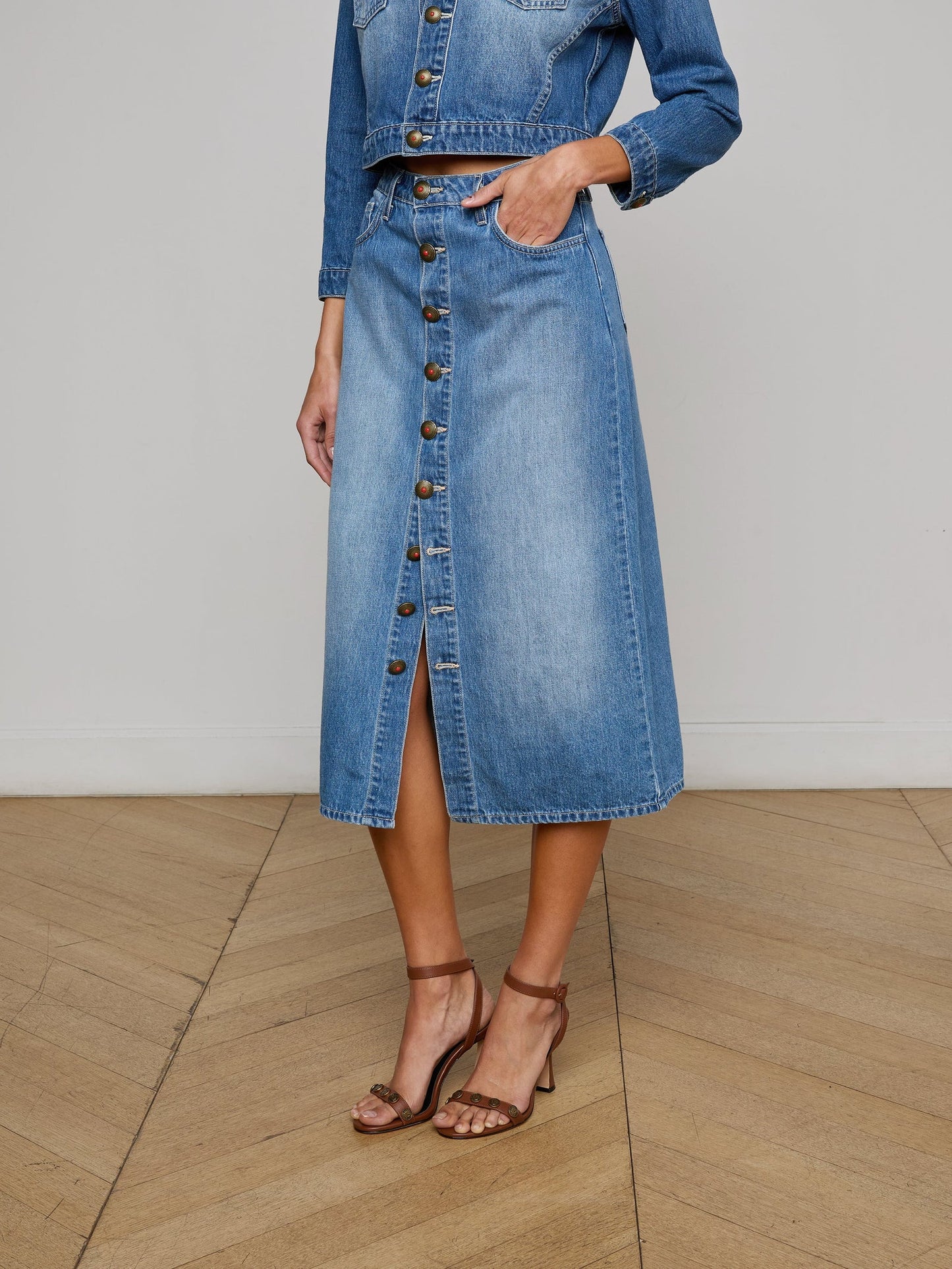 L'AGENCE Kathleen Denim Midi Skirt - Bandera