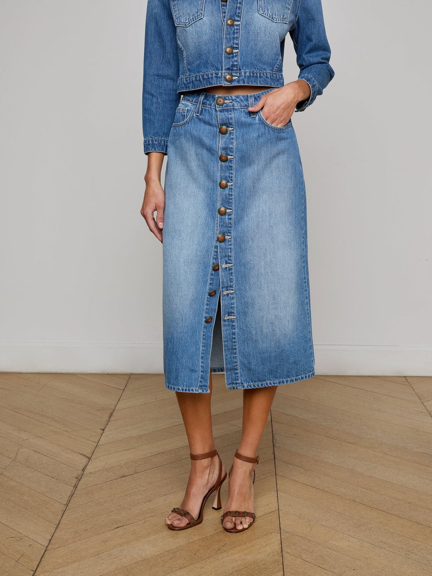 L'AGENCE Kathleen Denim Midi Skirt - Bandera