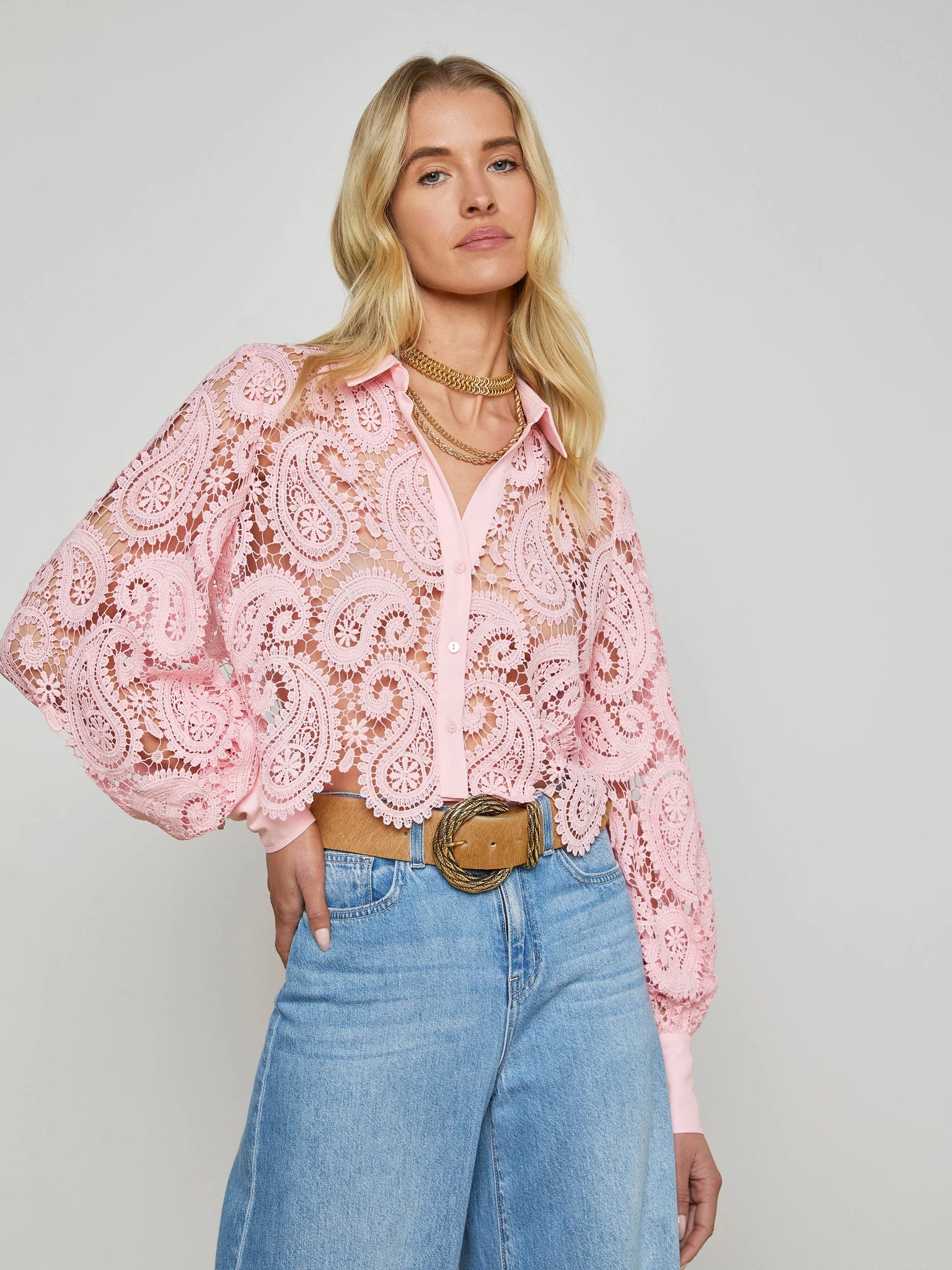 L'AGENCE - Odelia Cropped Lace Blouse - Blush