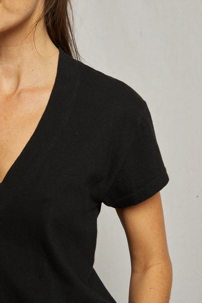 PerfectWhiteTee - Alanis Recycled Cotton V Neck Tee - True Black
