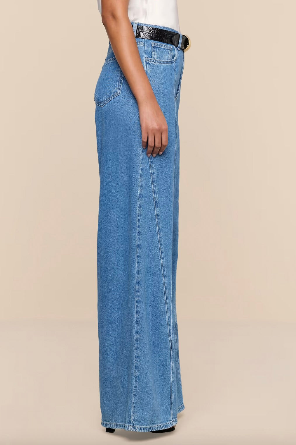 Niles Wide Leg Jean