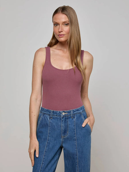 L'AGENCE - Nica Scoopneck Bodysuit - Deep Mauve