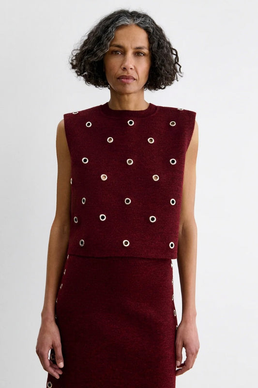Vega Vest