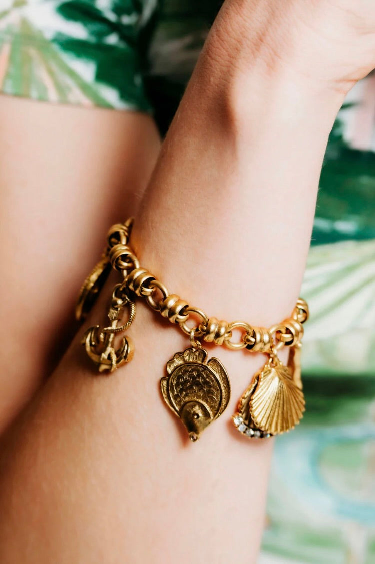Cockle Bracelet