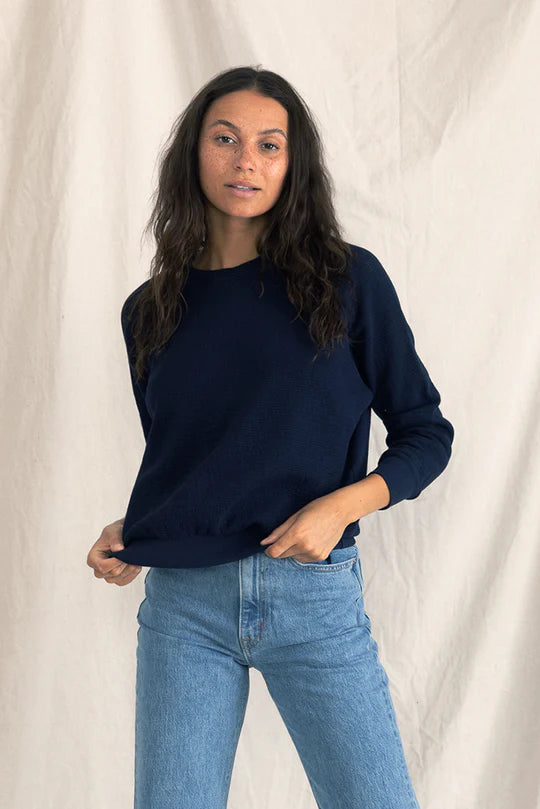 Perfect White Tee - Allman - Navy
