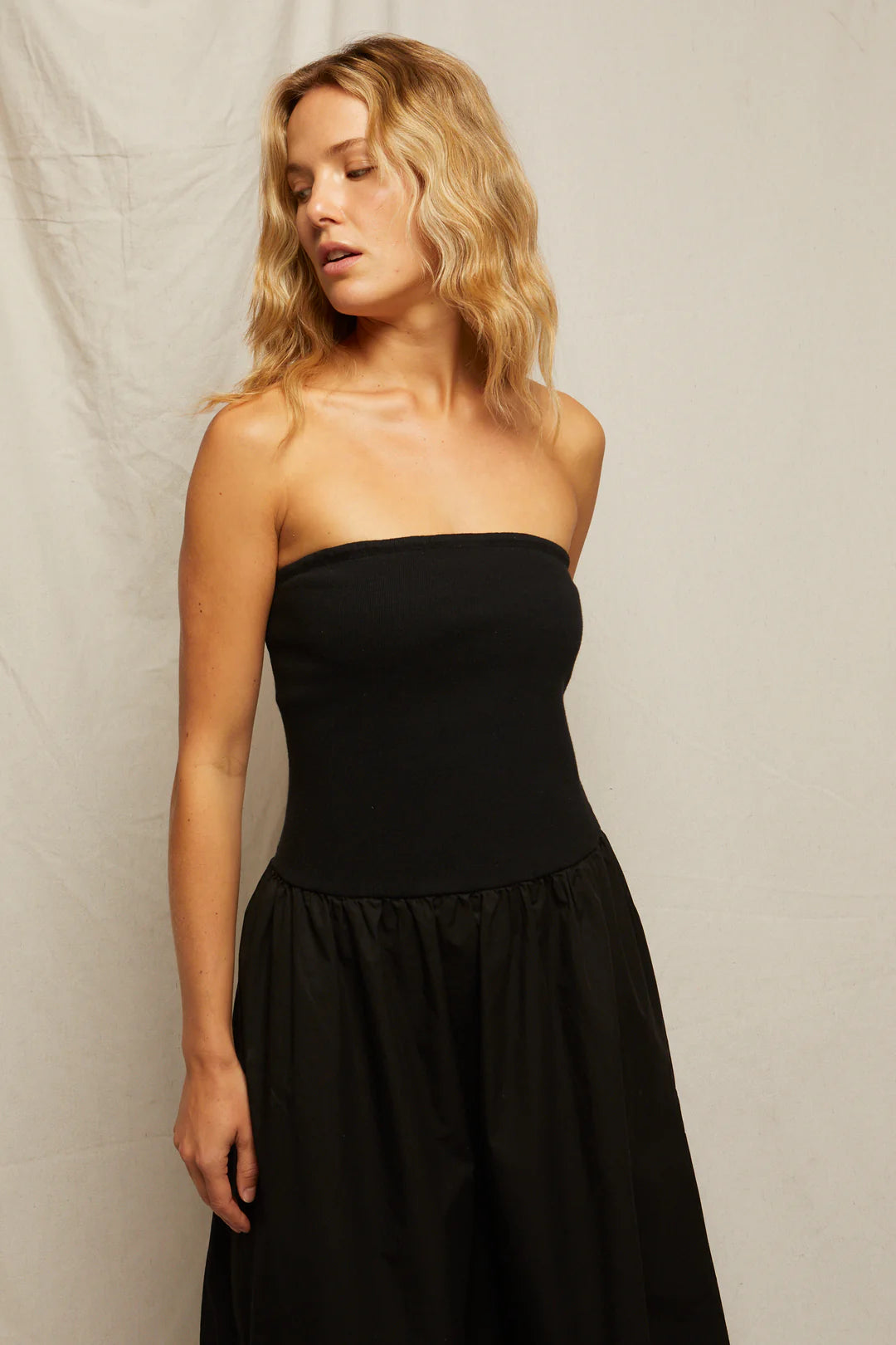 Perfect White Tee - Kai Poplin Dress - True Black