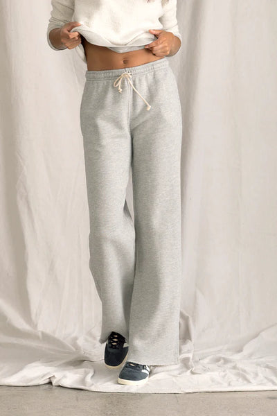 Perfect White Tee - Hailey Structured Wide Leg Fleece Pant - Heather Grey