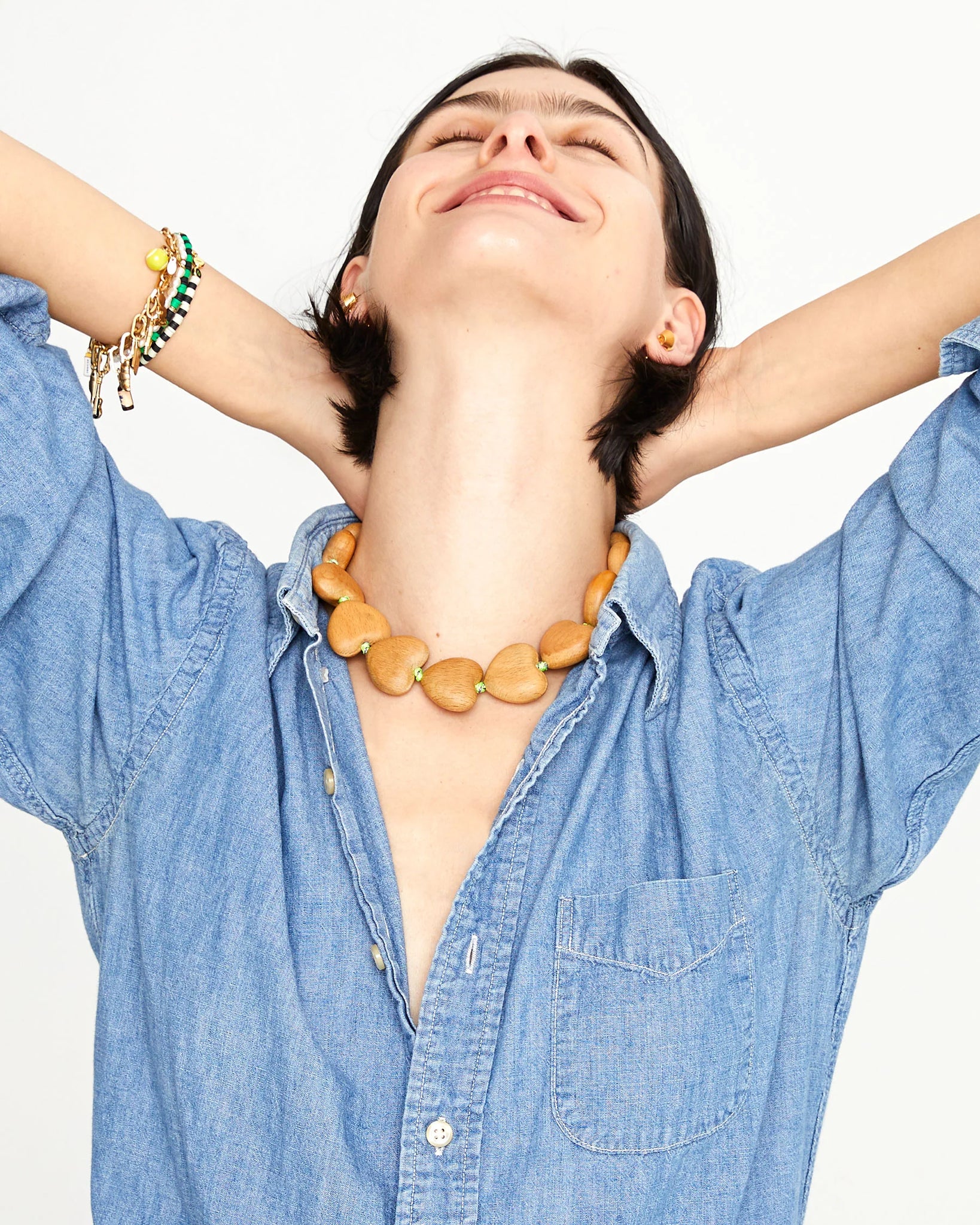 Clare V. - Heart Collar - Natural Wood