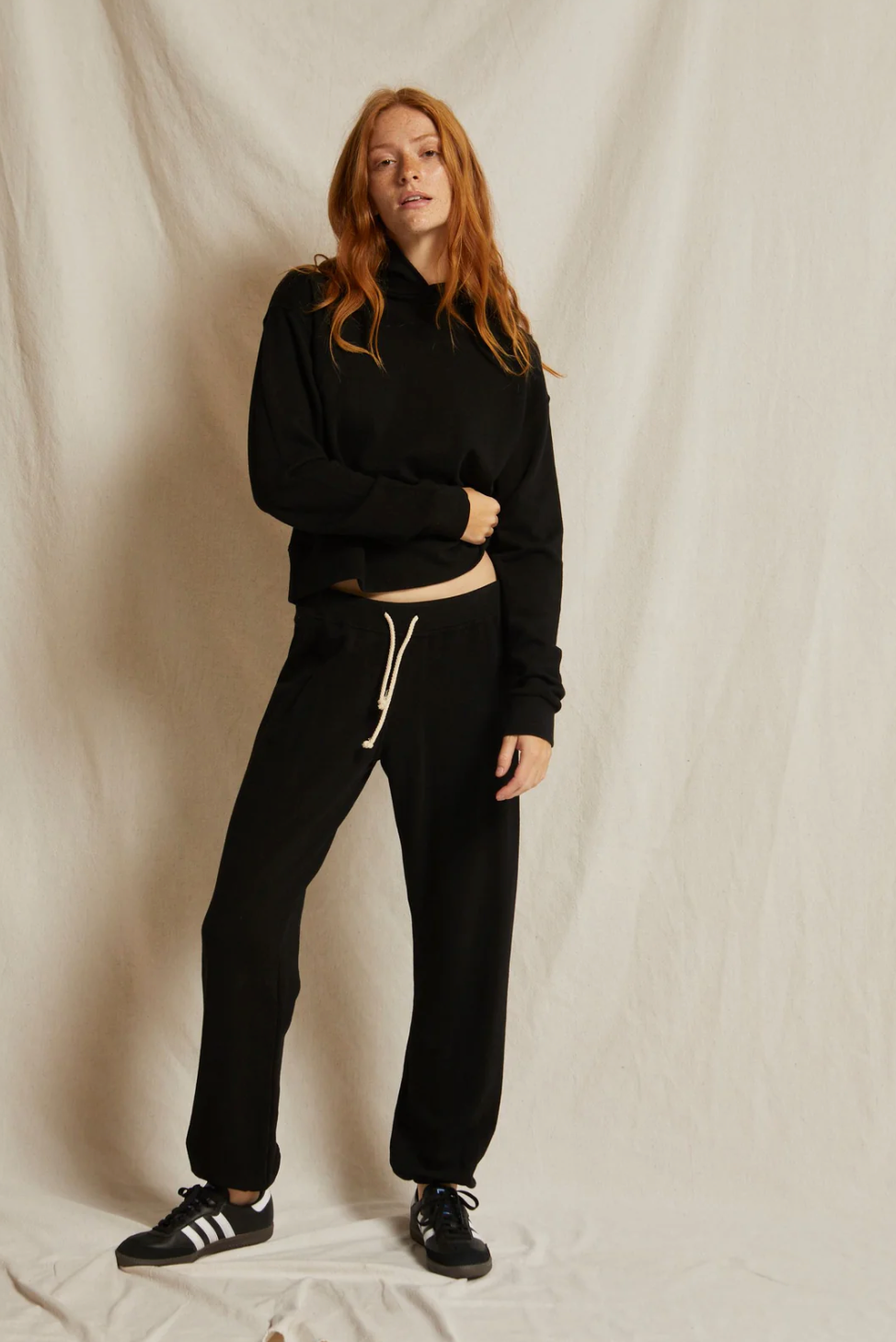 Perfect White Tee - Toni - True Black