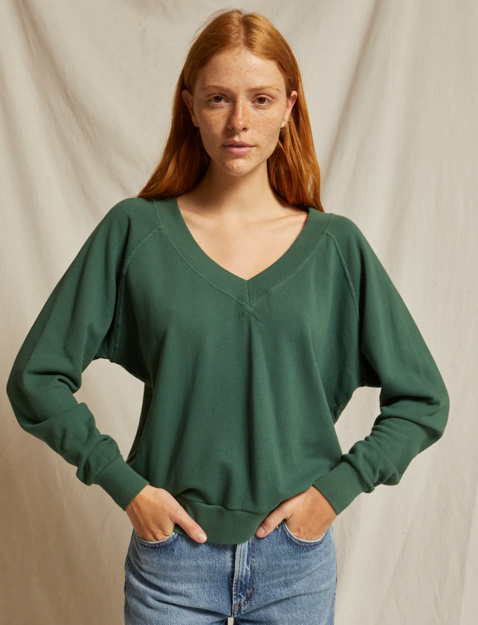 Perfect White Tee - Sinead V-Neck Sweatshirt - Evergreen
