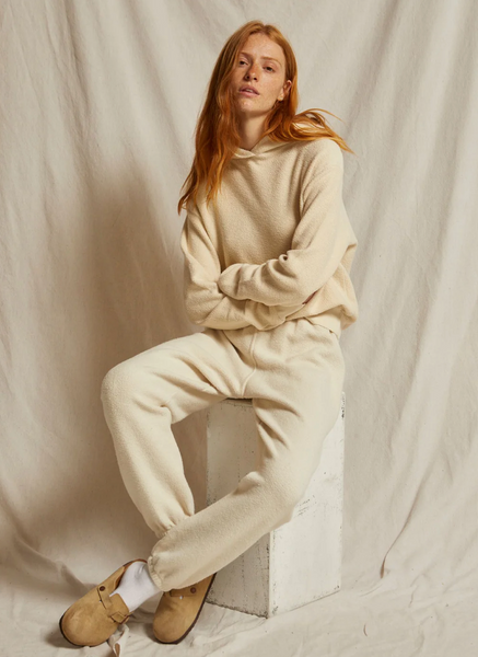 Perfect White Tee - Fleetwood Jogger - Sugar