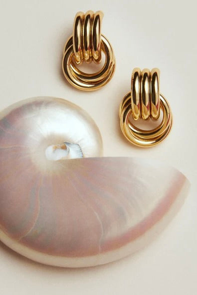 Mini Knot Earrings - Gold