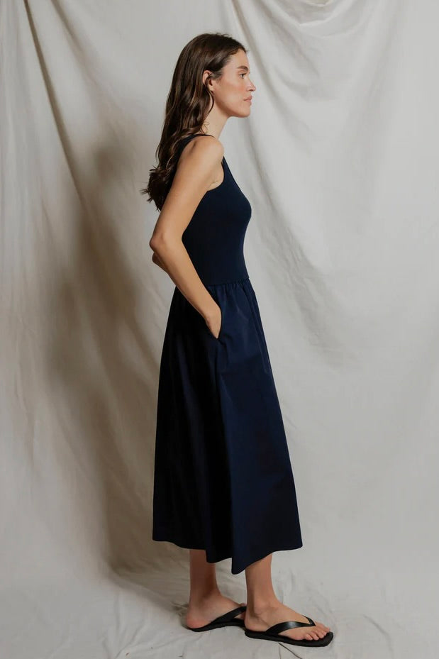 Fabiola Sleeveless Dress