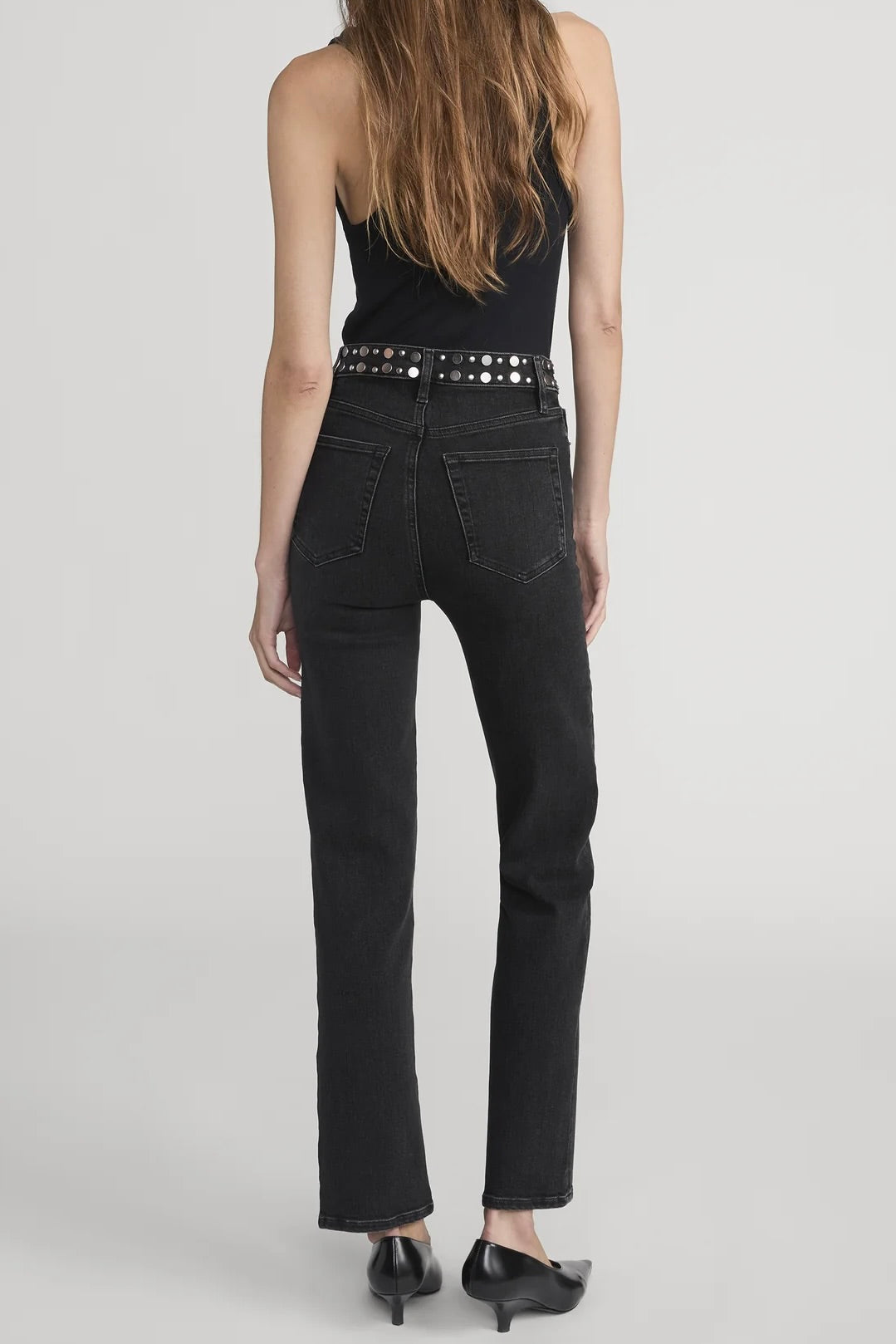 Le Sleek Straight Studded