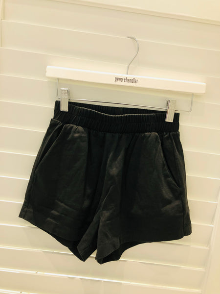 Christina Lehr - Birdie Short - Black